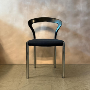 Modern Indoor Chair
